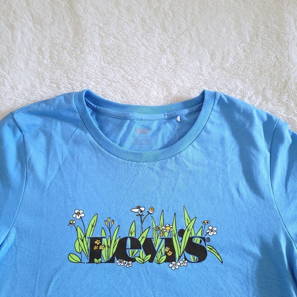 Levi's Wildflowers Graphic Logo Tee👕 - NWT - Picture 2 of 12